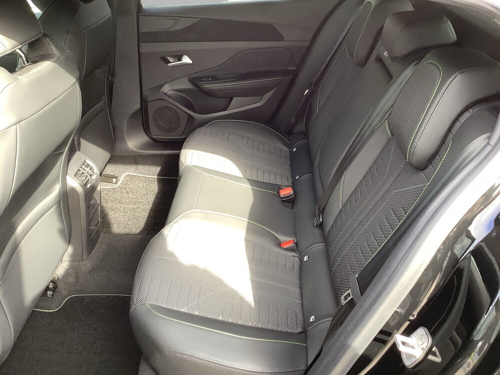 Occasion PEUGEOT 408 408 Hybrid 145 e-DCS6 - GT