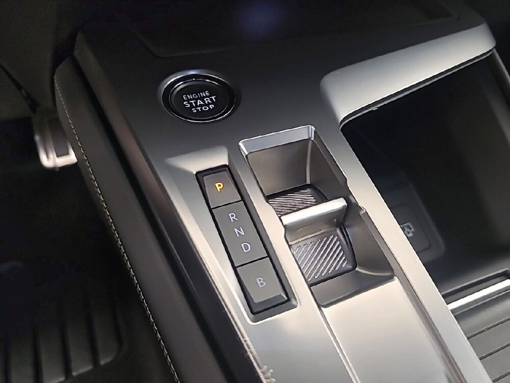Occasion PEUGEOT 408 408 PHEV 225 e-EAT8 - GT