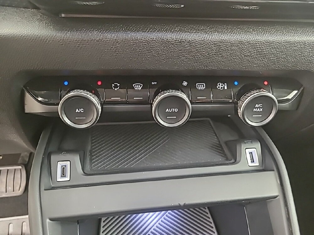 Occasion CITROEN C4 C4 PureTech 130 S&S EAT8 - Shine