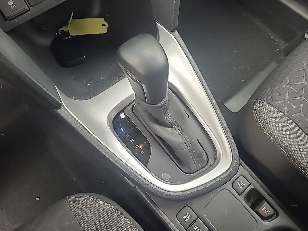 Occasion TOYOTA Yaris Yaris Cross Hybride 116h 2WD - Design