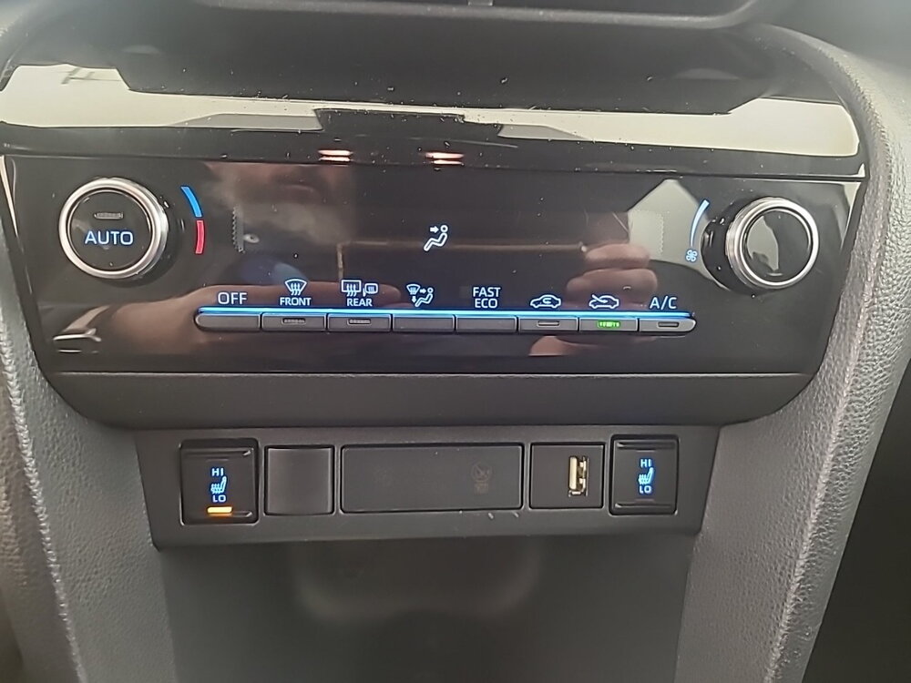 Occasion TOYOTA Yaris Yaris Cross Hybride 116h 2WD - Design