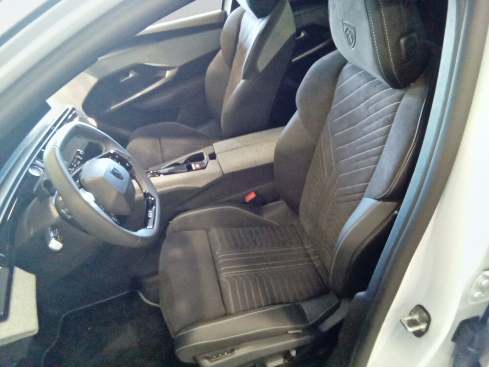 Occasion PEUGEOT 5008 5008 Hybrid 145 ch e-DCS6 - GT Exclusive