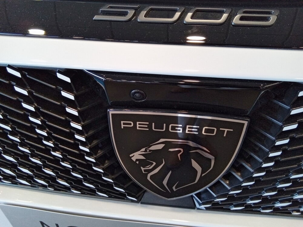 Occasion PEUGEOT 5008 5008 Hybrid 145 ch e-DCS6 - GT Exclusive