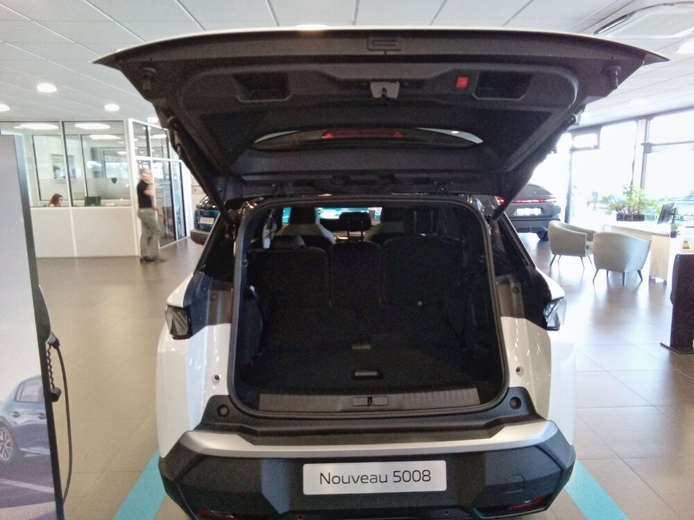 Occasion PEUGEOT 5008 5008 Hybrid 145 ch e-DCS6 - GT Exclusive