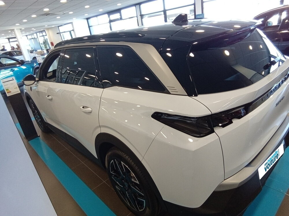 Occasion PEUGEOT 5008 5008 Hybrid 145 ch e-DCS6 - GT Exclusive