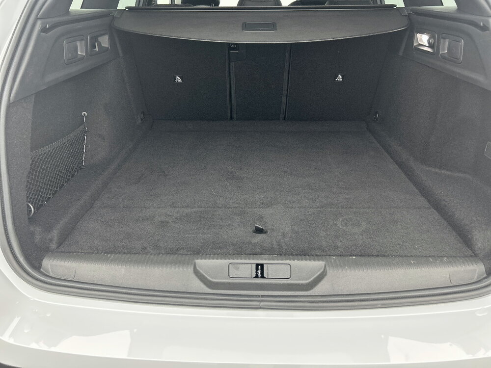 Occasion PEUGEOT 308 308 SW Hybrid 145 e-DCS6 - Allure