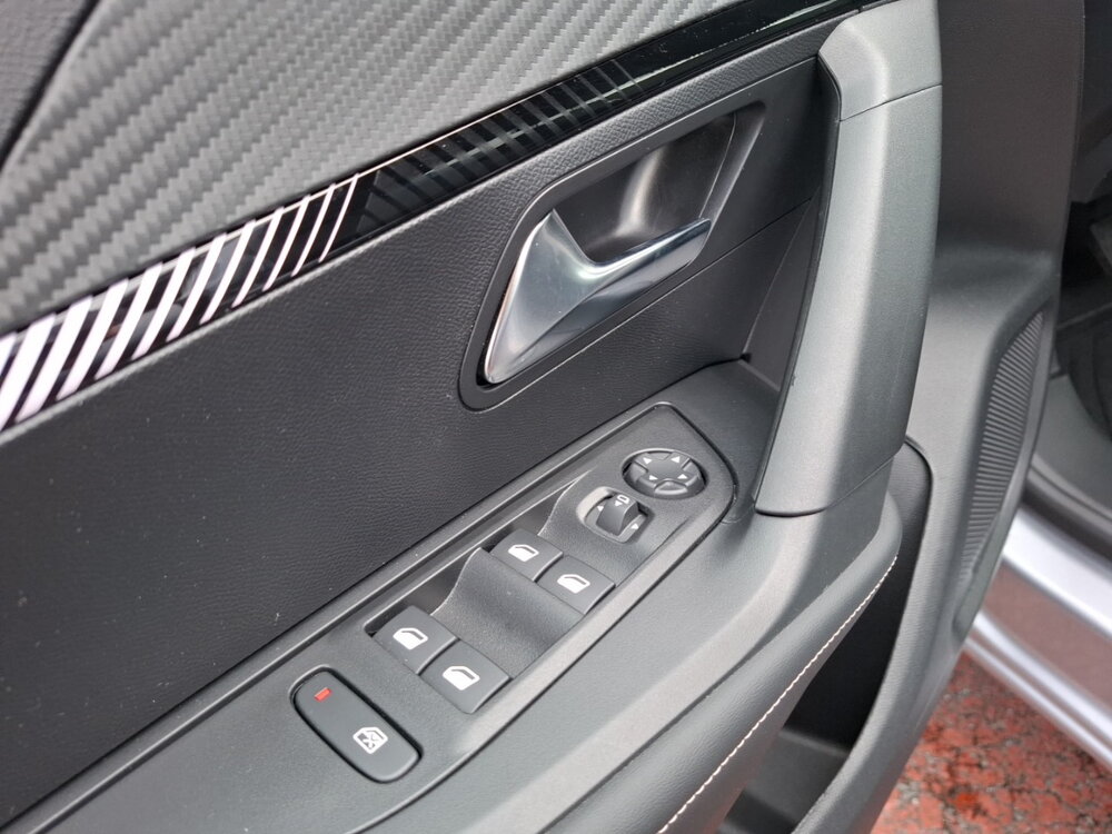 Occasion PEUGEOT 2008 2008 Hybrid 136 e-DCS6 - Allure