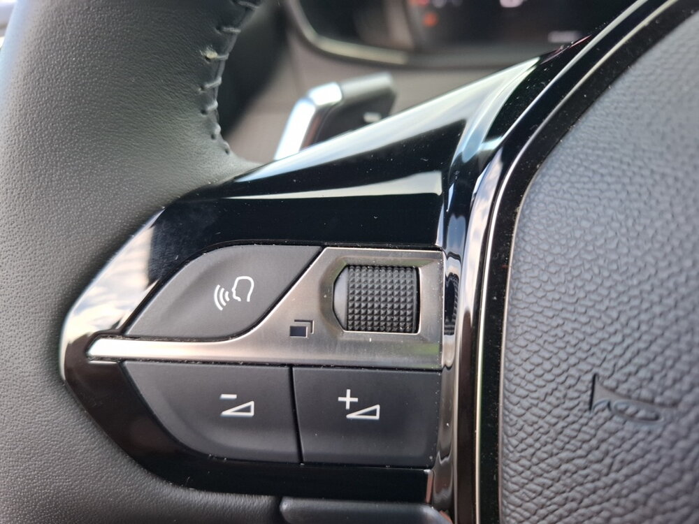 Occasion PEUGEOT 2008 2008 Hybrid 136 e-DCS6 - Allure