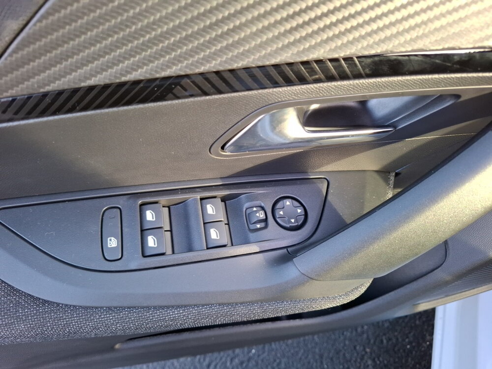 Occasion PEUGEOT 2008 2008 Hybrid 145 e-DCS6 - Style