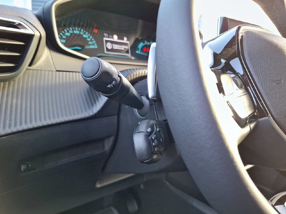 Occasion PEUGEOT 2008 2008 Hybrid 145 e-DCS6 - Style