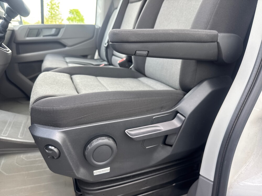 Occasion VOLKSWAGEN Crafter Van CRAFTER VAN 30 L3H3 2.0 TDI 140 CH - BUSINESS