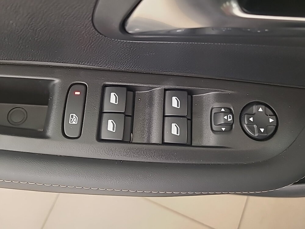 Occasion PEUGEOT 208 208 Hybrid 110 ch e-DCS6 - Allure