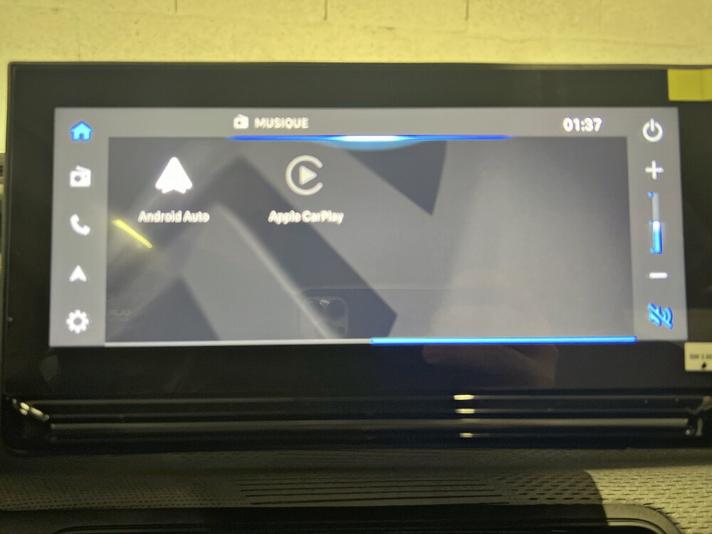 Occasion CITROEN C3 e-C3 113 ch, autonomie confort - Max