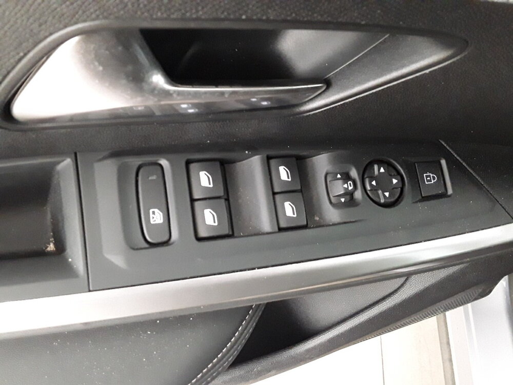 Occasion PEUGEOT 3008 3008 Hybrid 145 e-DCS6 - Allure