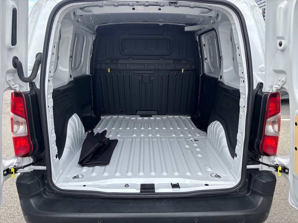 Occasion PEUGEOT Partner PARTNER FOURGON M 650 KG BLUEHDI 130 S&S EAT8