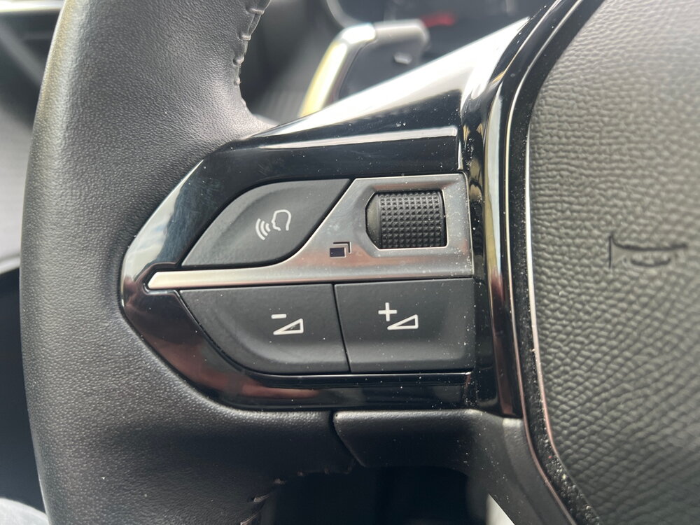 Occasion PEUGEOT 208 208 PureTech 100 S&S EAT8 - Style