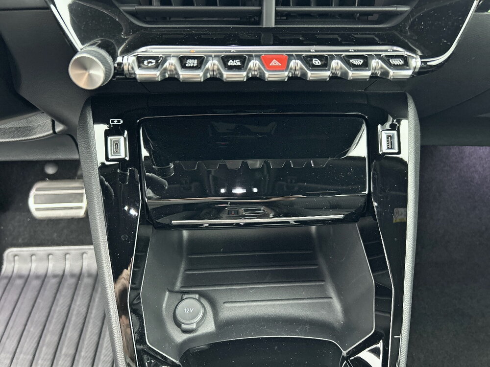 Occasion PEUGEOT 2008 2008 PureTech 130 S&S EAT8 - GT