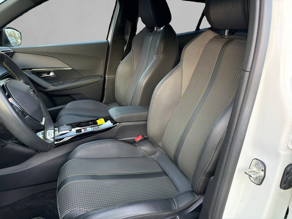 Occasion PEUGEOT 2008 2008 PureTech 130 S&S EAT8 - GT