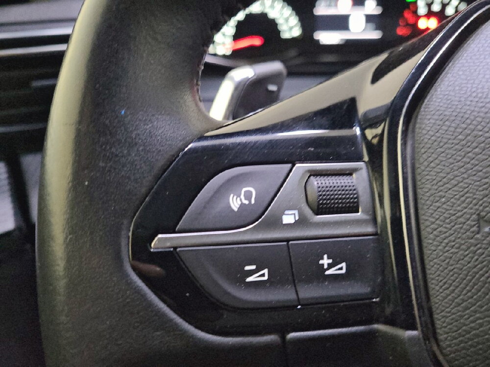 Occasion PEUGEOT 208 208 PureTech 100 S&S EAT8 - Style