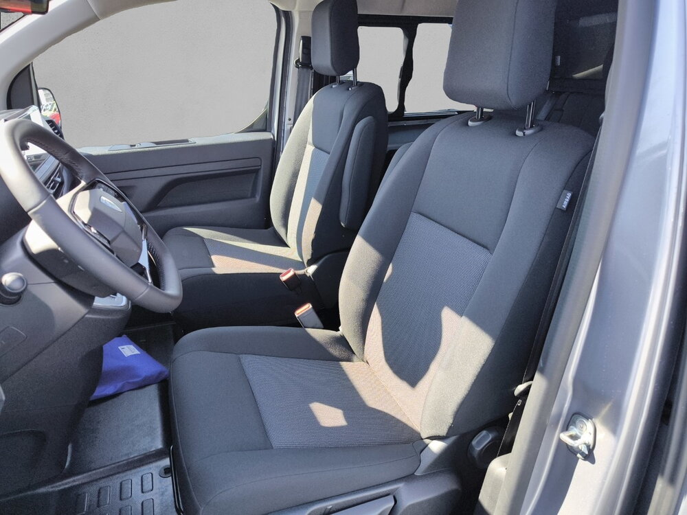 Occasion PEUGEOT Expert EXPERT CA FIXE M DIESEL 180 CH AUTOMATIQUE - TECH EDITION