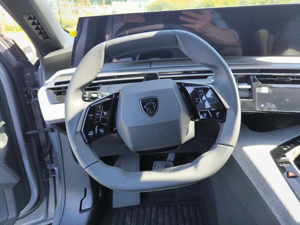 Occasion PEUGEOT 5008 5008 Hybrid 145 ch e-DCS6 - Allure