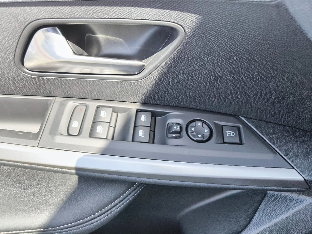Occasion PEUGEOT 3008 3008 Electrique 210 ch 73 kWh - Allure