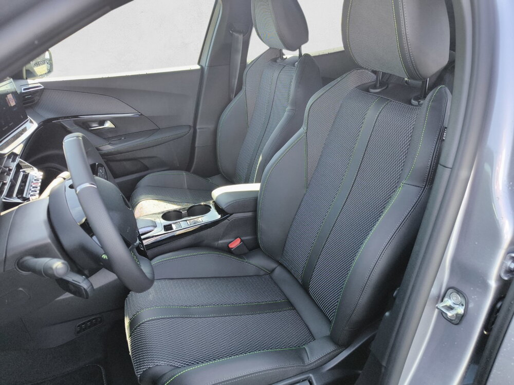 Occasion PEUGEOT 2008 2008 Electrique 54 kWh 156 ch - GT