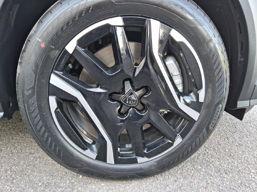 Occasion PEUGEOT 5008 5008 Electrique 230 ch 97 kWh Grande autonomie - Allure