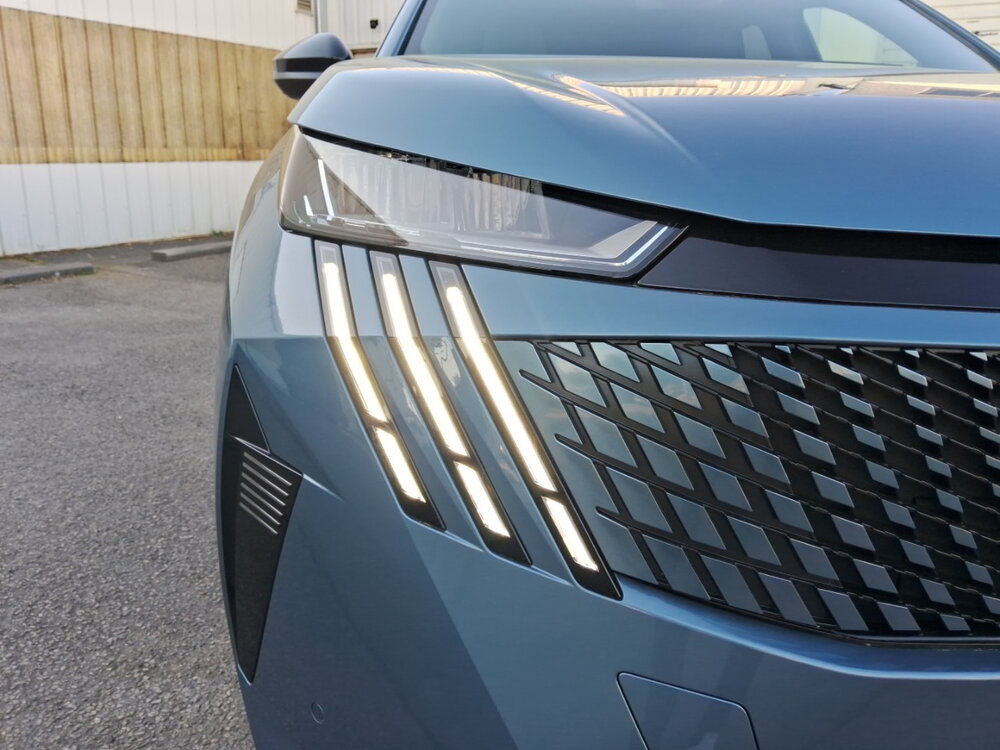 Occasion PEUGEOT 5008 5008 Electrique 230 ch 97 kWh Grande autonomie - Allure