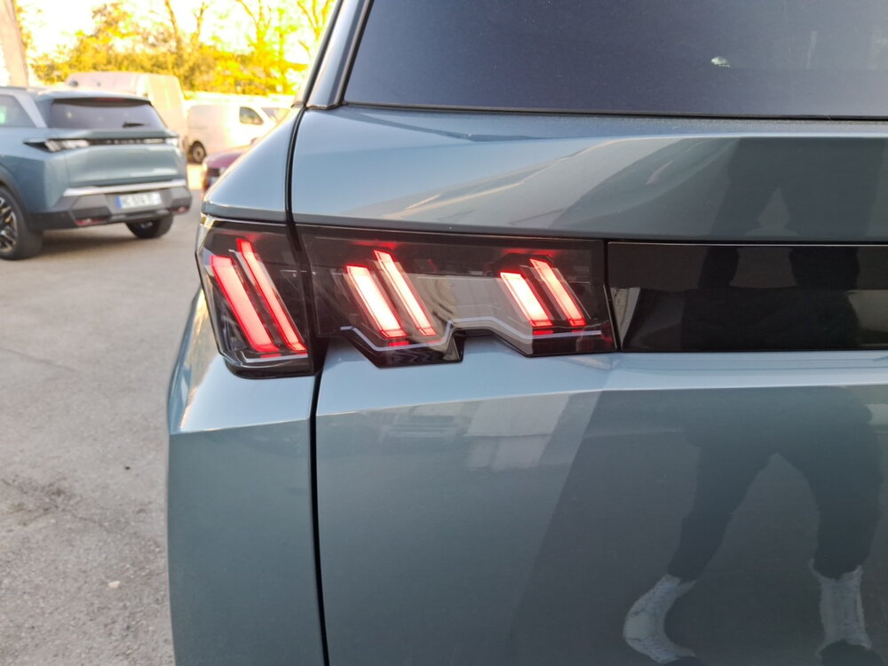 Occasion PEUGEOT 5008 5008 Electrique 230 ch 97 kWh Grande autonomie - Allure