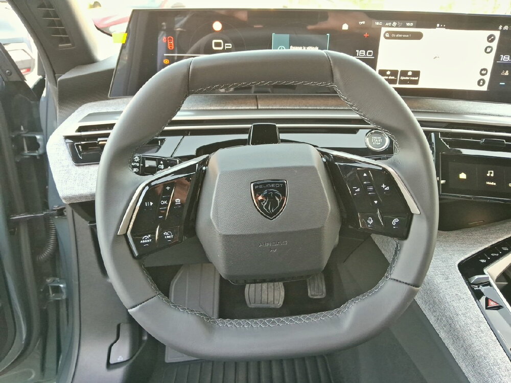 Occasion PEUGEOT 5008 5008 Electrique 230 ch 97 kWh Grande autonomie - Allure
