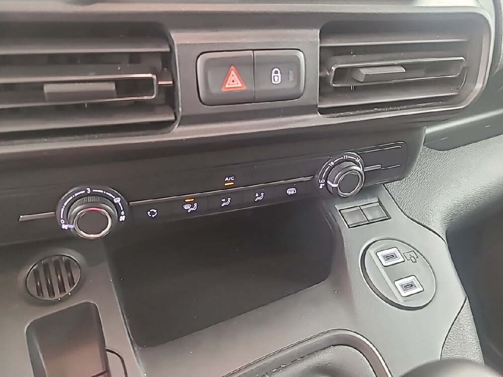Occasion PEUGEOT Partner PARTNER FOURGON M 650 KG BLUEHDI 100 S&S BVM6