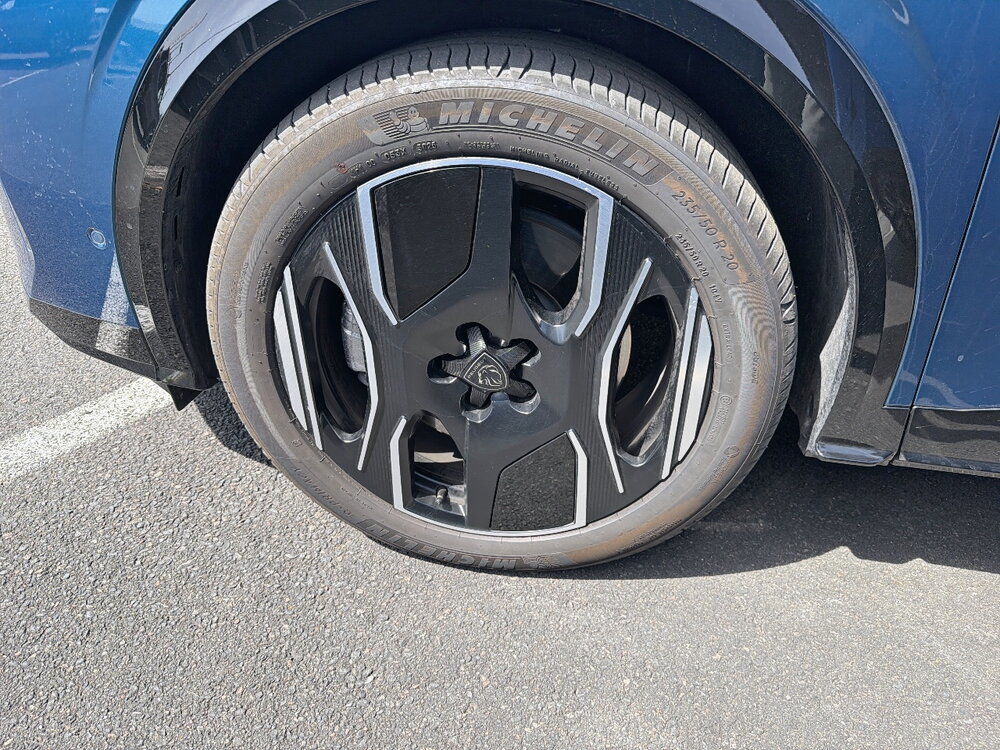 Occasion PEUGEOT 3008 3008 Electrique 325 ch 4x4 73 kWh - Dual Motor First Edition