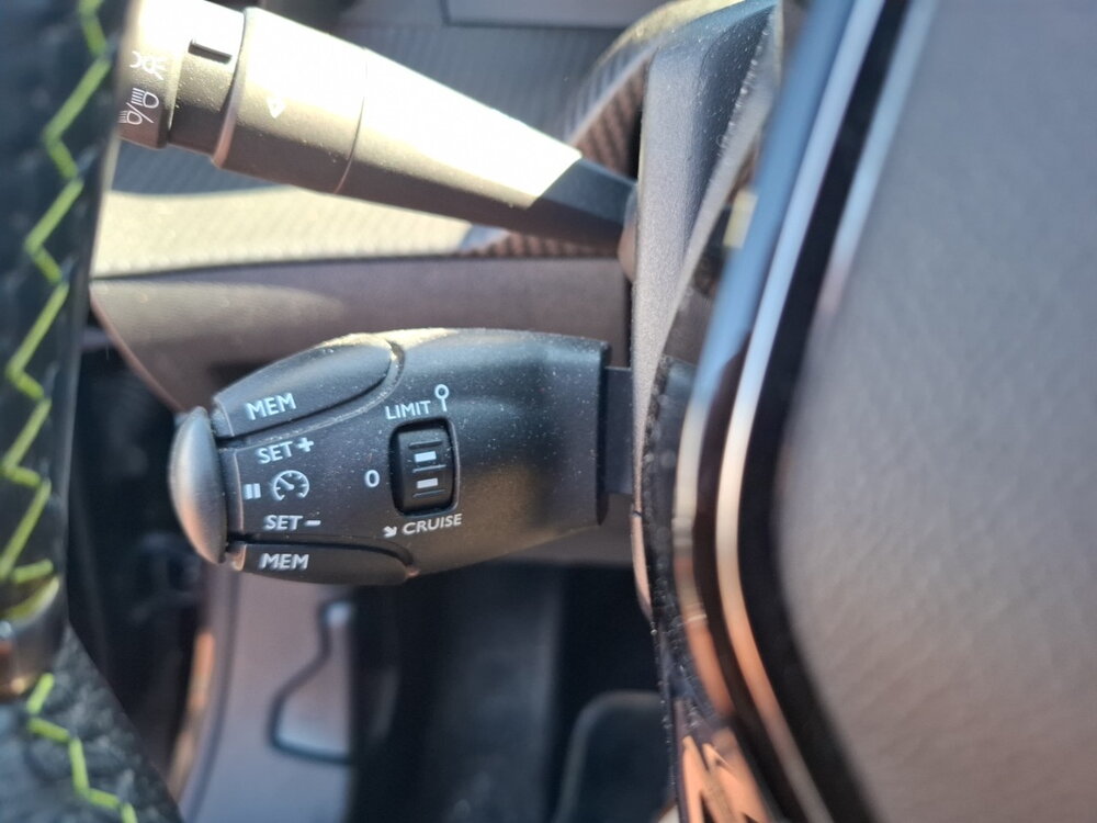 Occasion PEUGEOT 2008 2008 Electrique 136 ch - GT