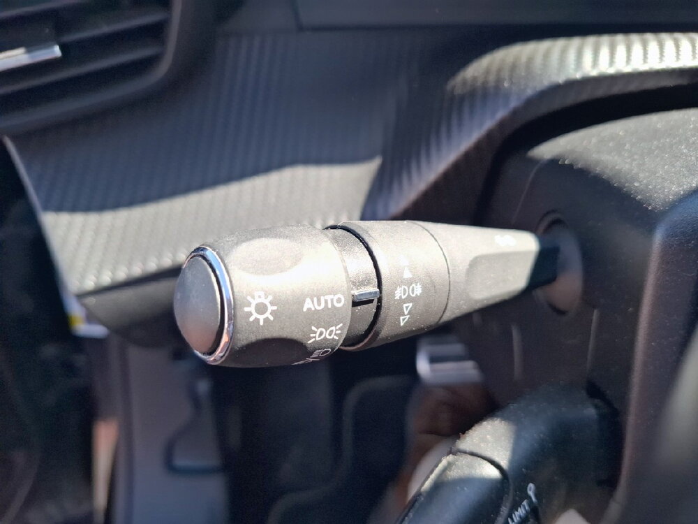 Occasion PEUGEOT 2008 2008 Electrique 136 ch - GT