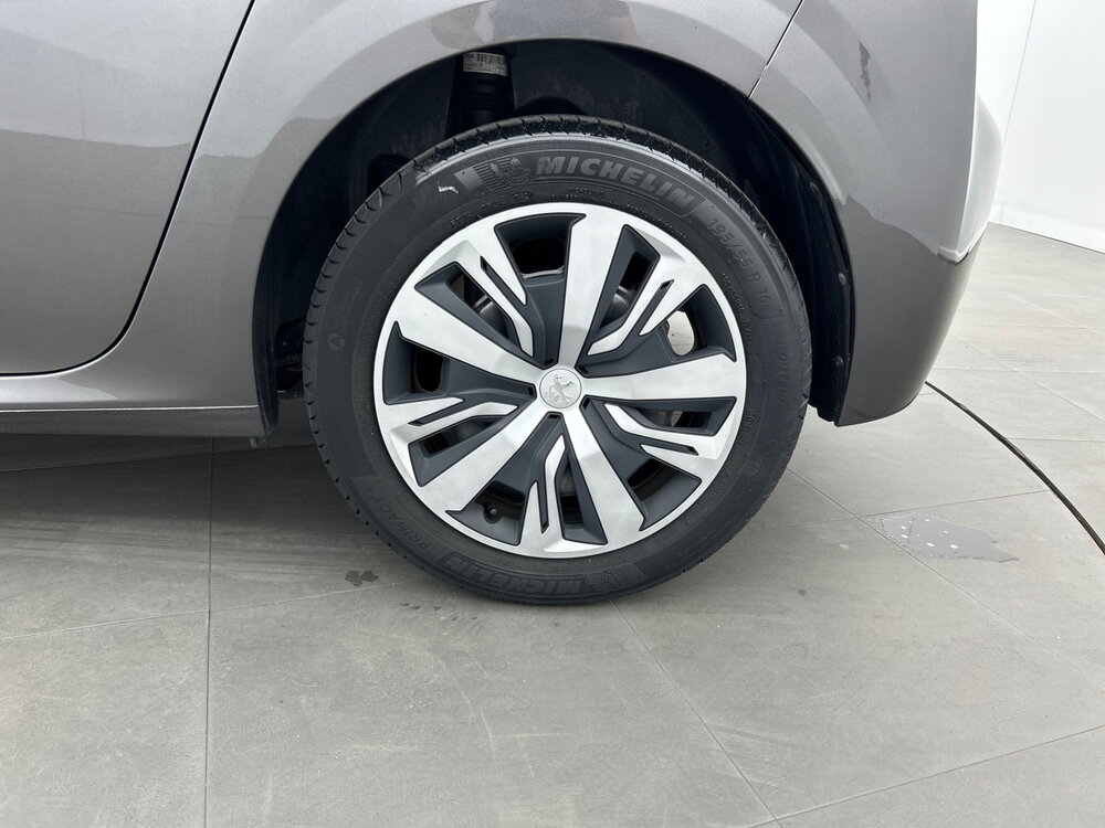 Occasion PEUGEOT 208 208 PureTech 100 S&S BVM6 - Active