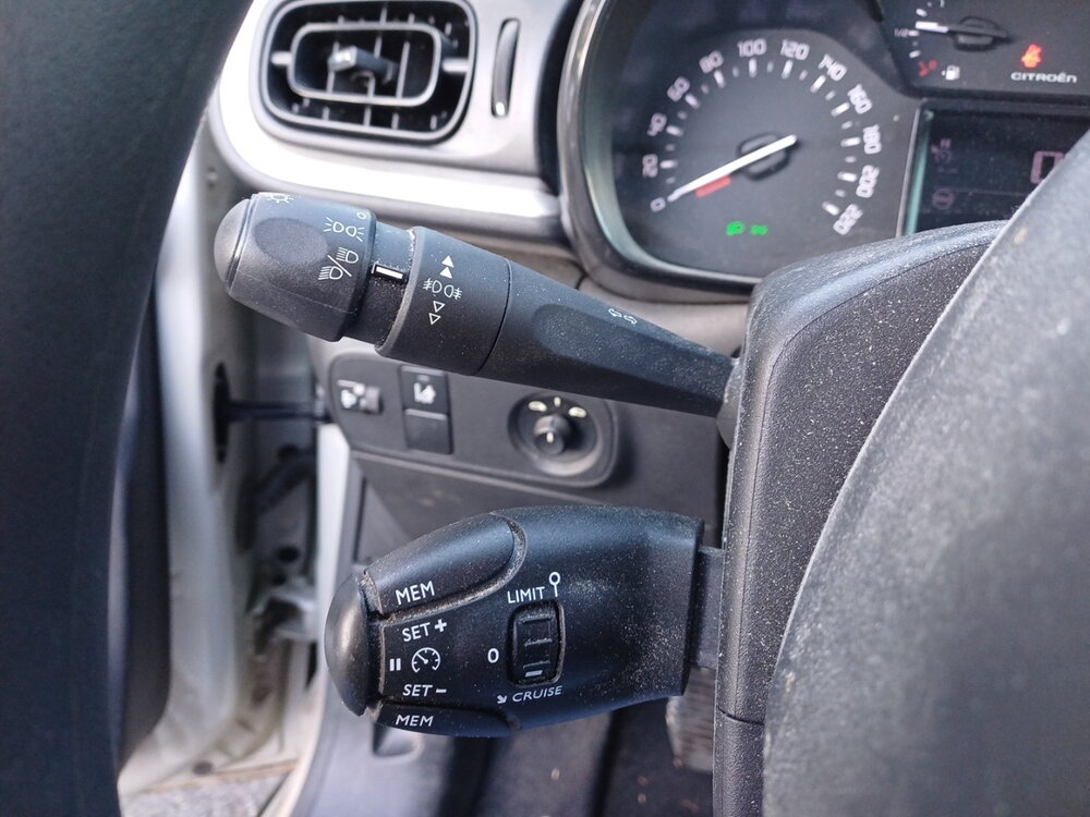 Occasion CITROEN C3 C3 PureTech 83 S&S BVM5 - YOU!