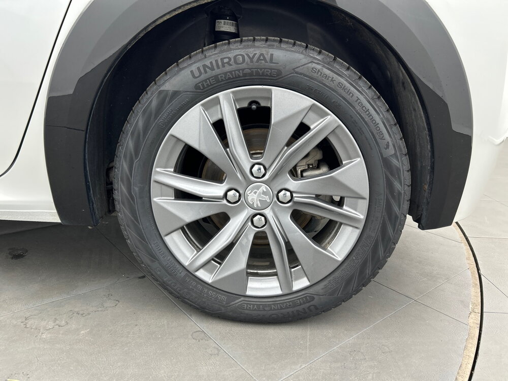 Occasion PEUGEOT 208 208 Electrique 50 kWh 136ch - Allure Business