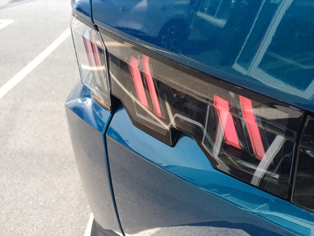 Occasion PEUGEOT 3008 3008 Electrique 210 ch 73 kWh - Allure