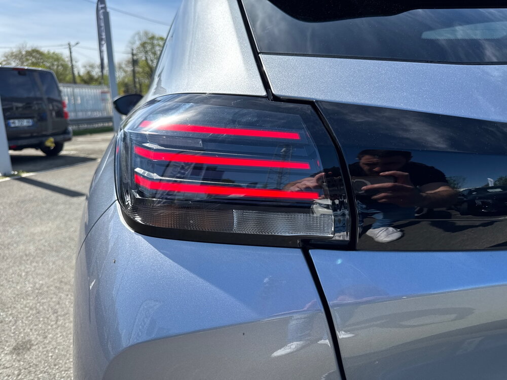 Occasion PEUGEOT 208 208 Hybrid 110 ch e-DCS6 - EDITION