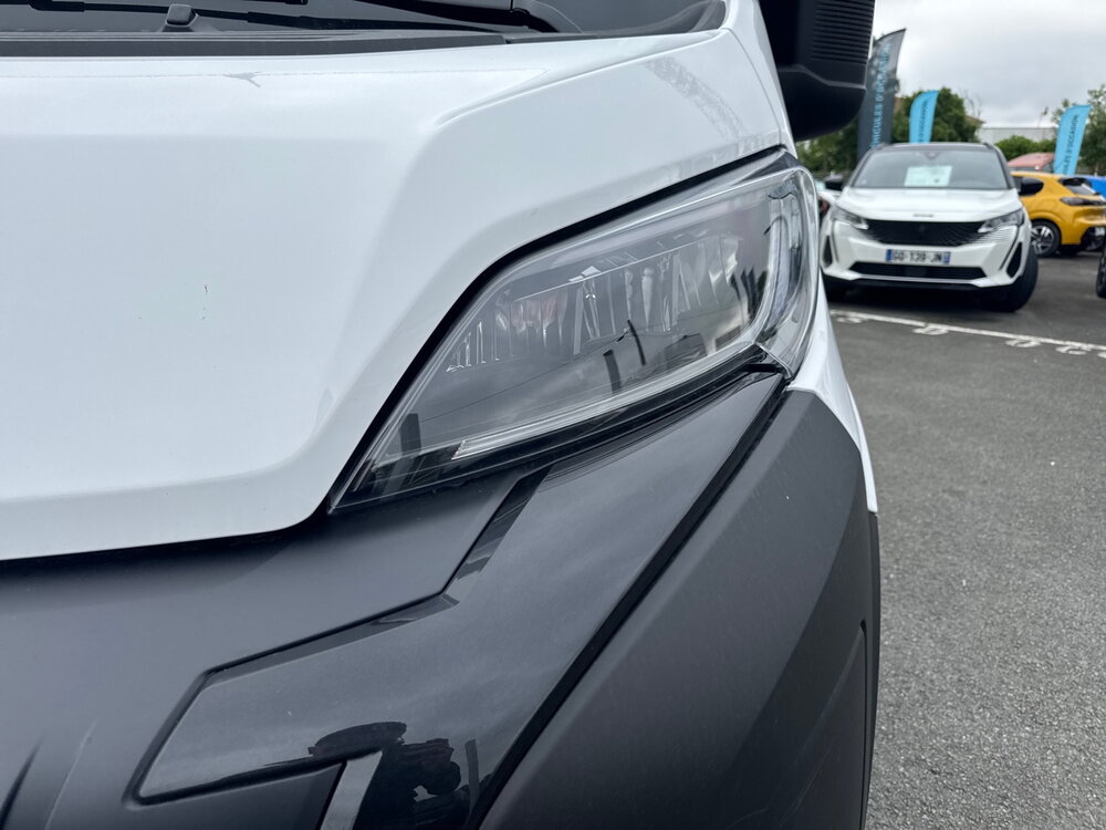 Occasion PEUGEOT Boxer BOXER FGN 3.5 T D L2H2 140 CH AUT.