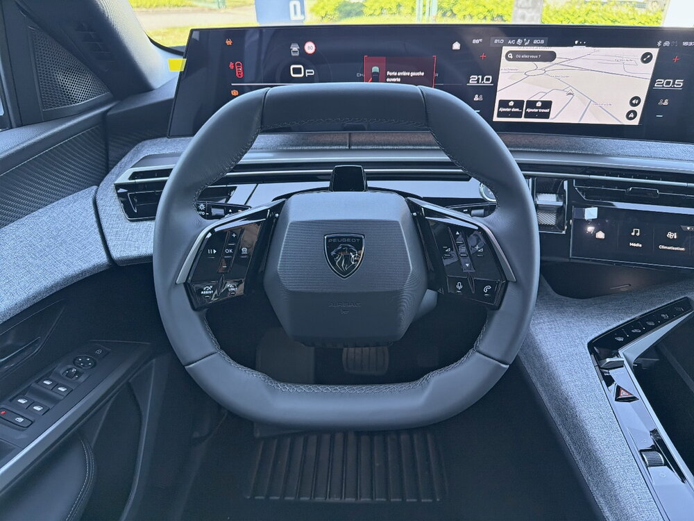 Occasion PEUGEOT 3008 3008 Hybrid 145 e-DCS6 - Allure