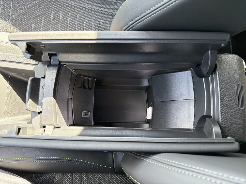 Occasion PEUGEOT 408 408 Hybrid 145 e-DCS6 - GT