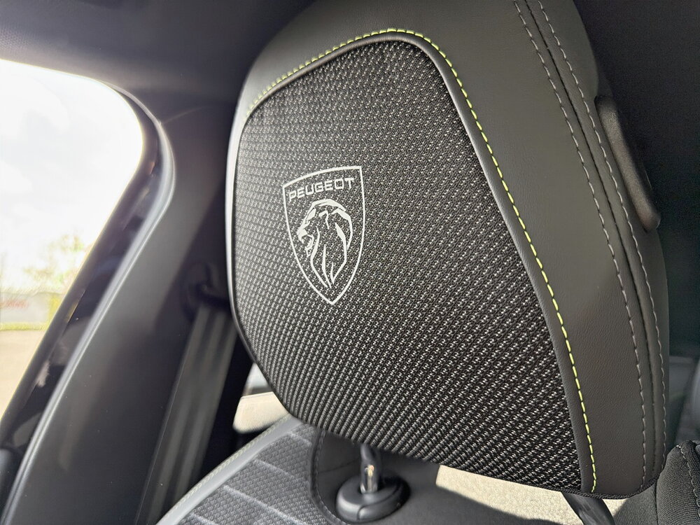 Occasion PEUGEOT 408 408 Hybrid 145 e-DCS6 - GT