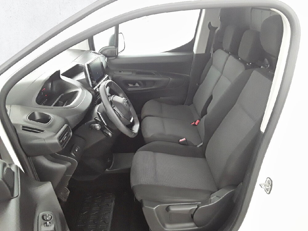 Occasion PEUGEOT Partner PARTNER FOURGON STANDARD 1000 KG BLUEHDI 130 S&S EAT8 - ASPHALT