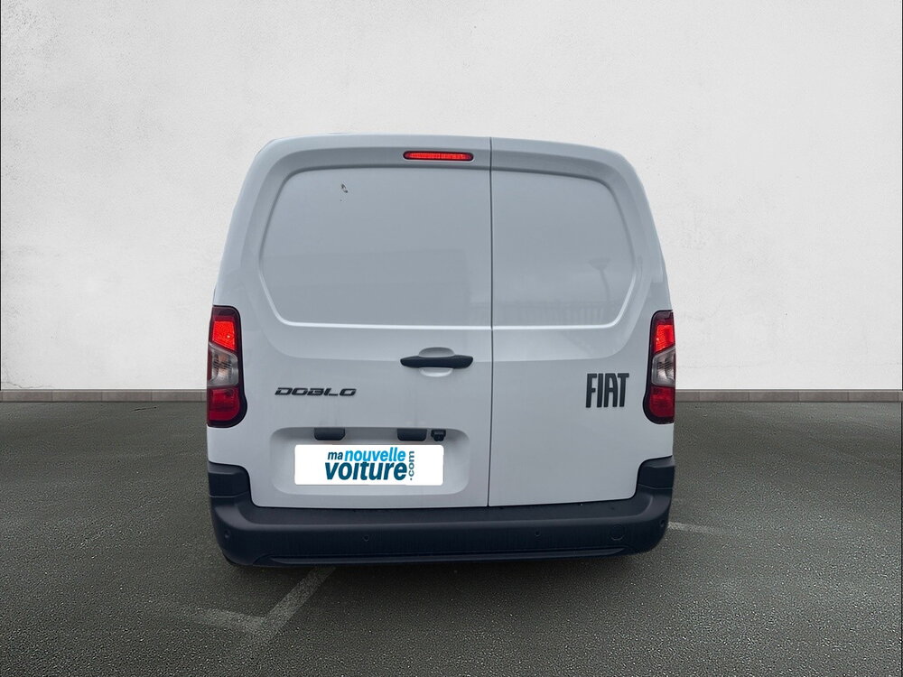 Occasion FIAT Doblo DOBLO FOURGON TAILLE M 1000 KG BLUEHDI 100 S&S BVM6