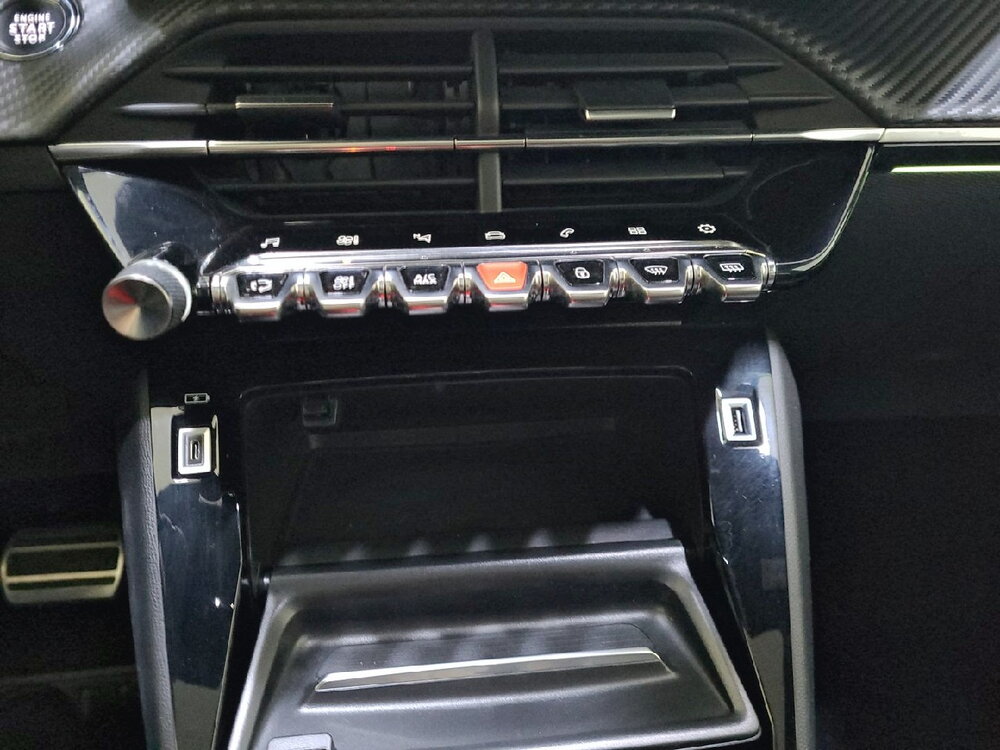 Occasion PEUGEOT 208 208 PureTech 130 S&S EAT8 - GT Line