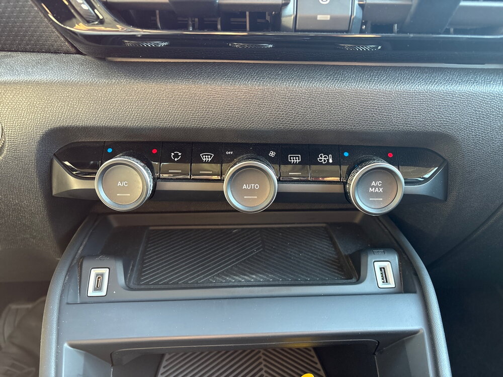 Occasion CITROEN C4 C4 PureTech 130 S&S EAT8 - Shine