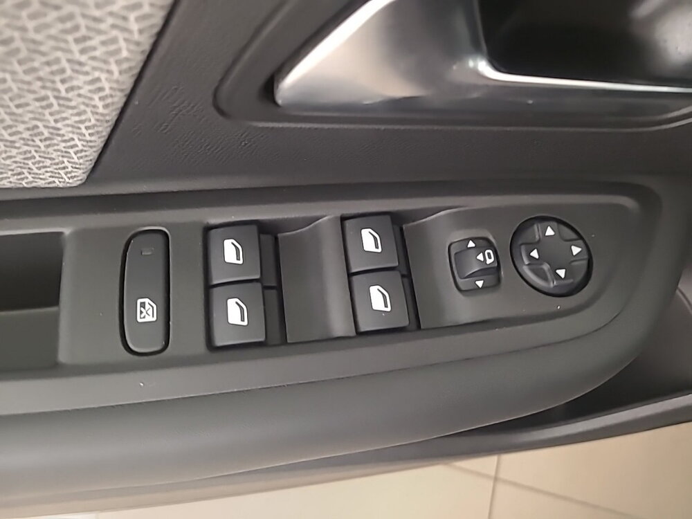 Occasion CITROEN C4 C4 PureTech 130 S&S EAT8 - Shine