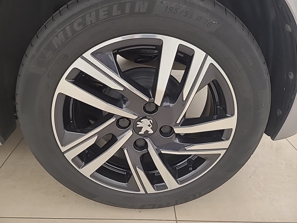 Occasion PEUGEOT 208 208 PureTech 100 S&S BVM6 - Style
